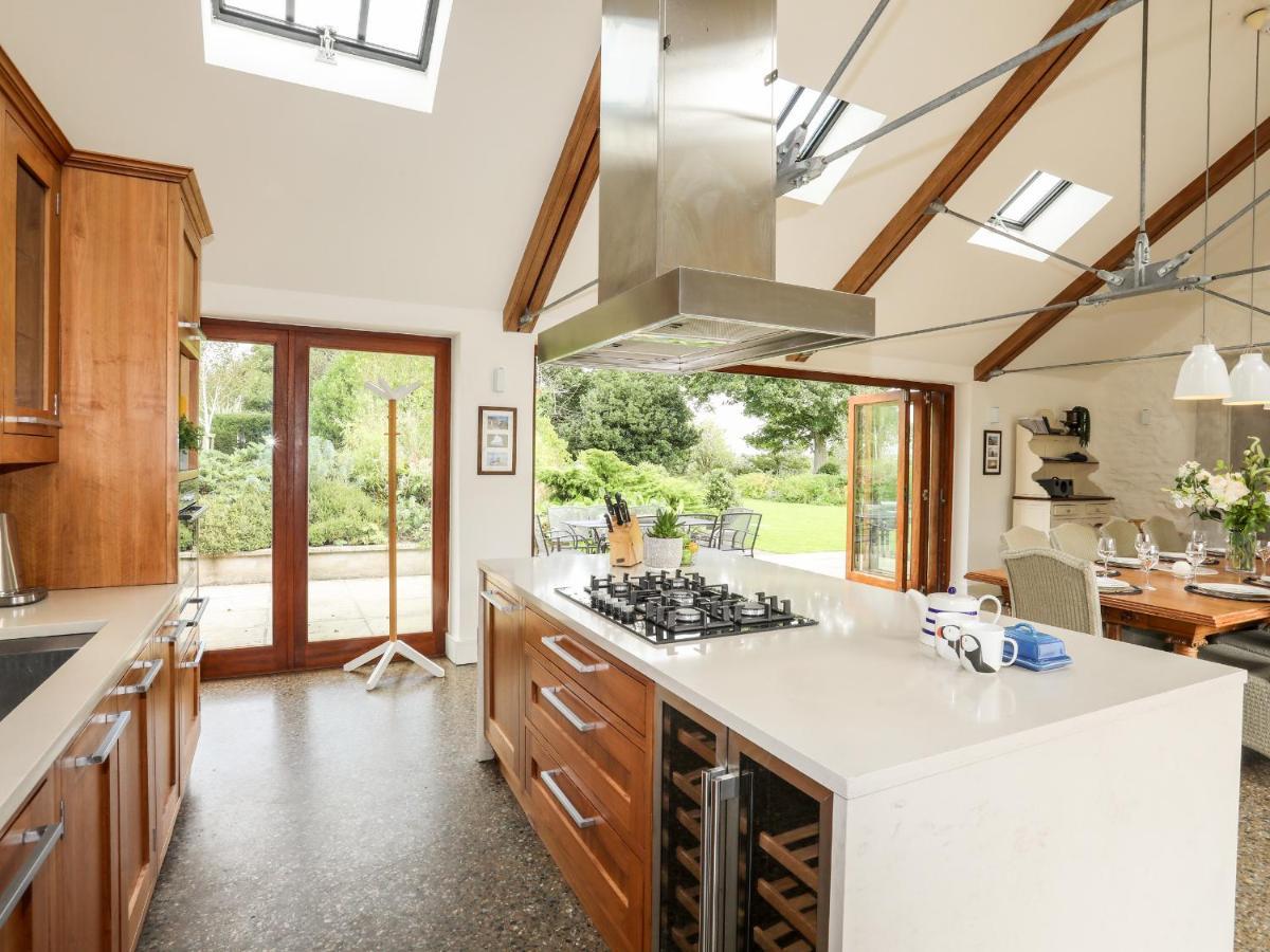 Clynnog House Villa Dwyran Luaran gambar